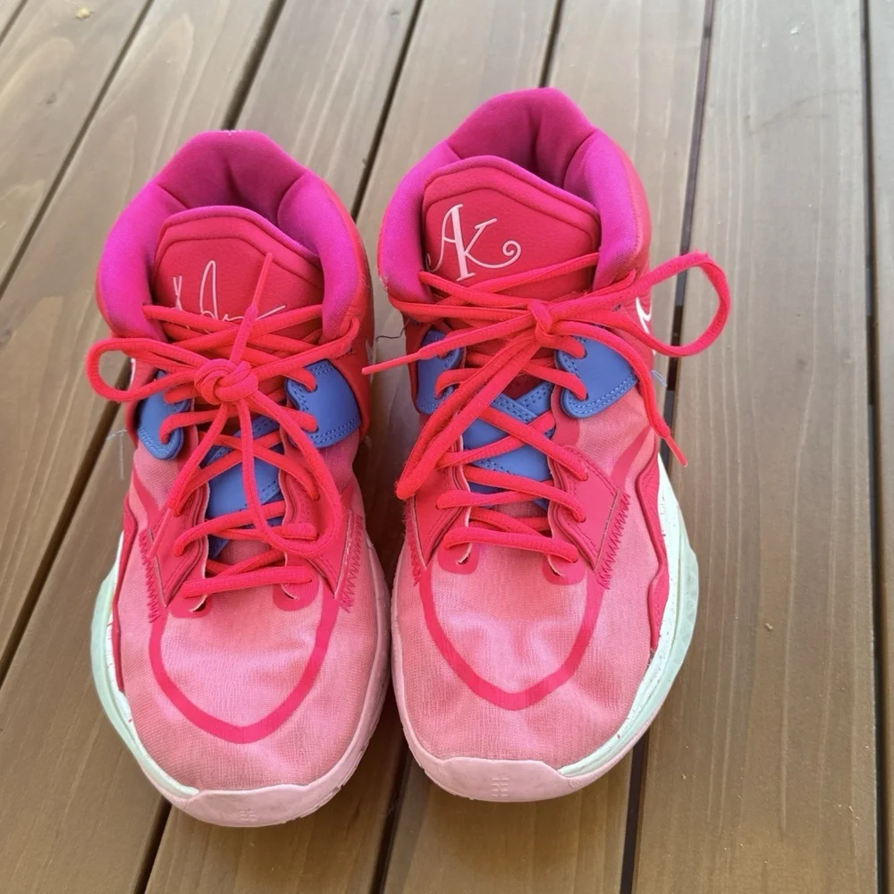 Nike elevate your